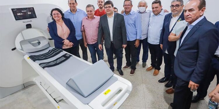Piauí inaugura sistema piloto no país de Telesaúde em Piripiri, garante governador