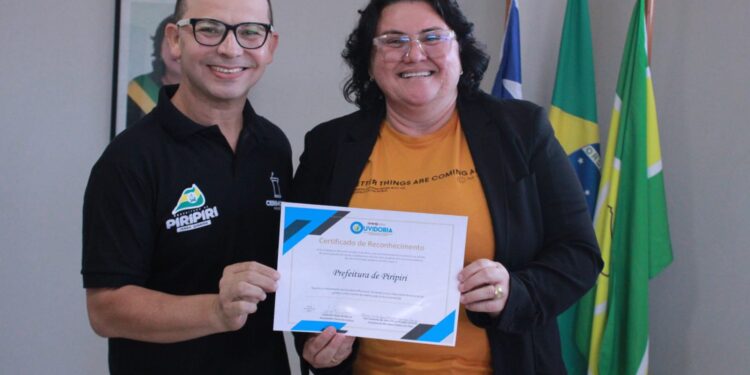 Piripiri recebe certificado do Ministério Público pelo funcionamento da Ouvidoria Municipal