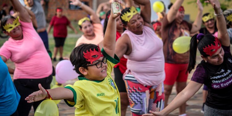 Secretaria de Saúde de Piripiri promove aula inaugural de dança na UBSF do bairro Matadouro