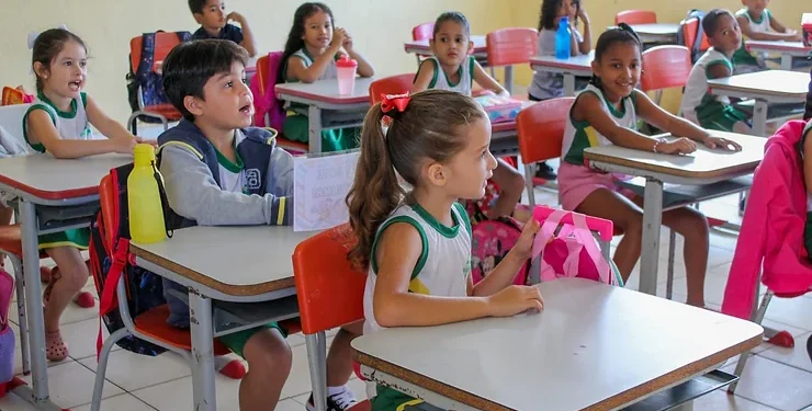 SEDUC de Piripiri inicia ano letivo em suas escolas da Rede Municipal de Ensino