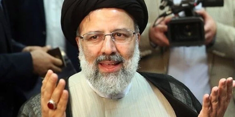 Presidente do Irã, Ebrahim Raisi, morre aos 63 anos em queda de helicóptero