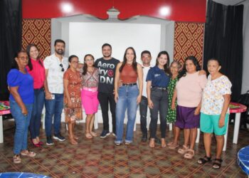 SEJUCE de Piripiri promove curso de arranjos florais