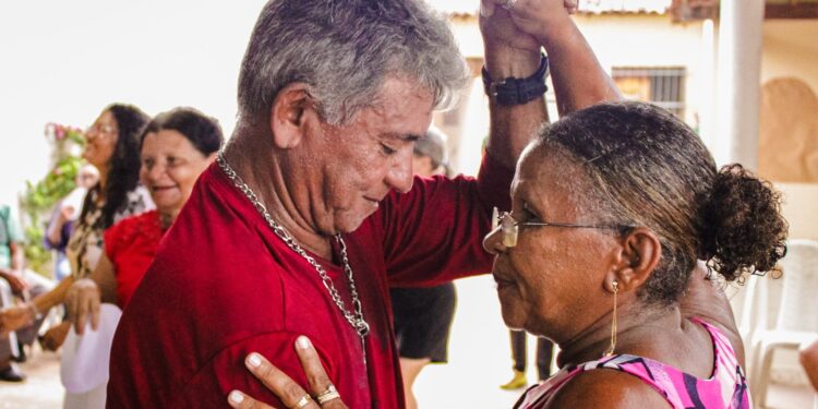 Assistência Social promove edições do Forró do Idoso nos CRAS I e II