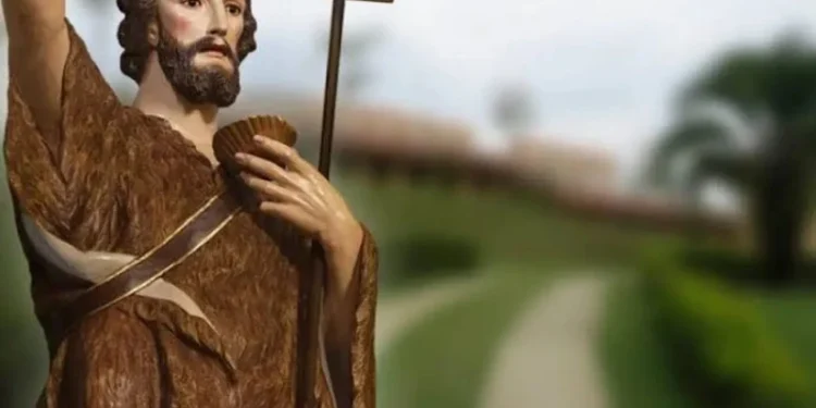 São João Batista: com fogueira e fé, devotos celebram o dia do santo festeiro