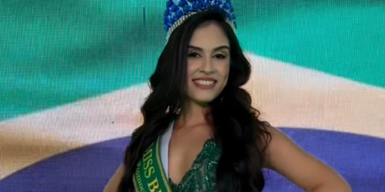 Piauiense eleita Miss Brasil Globo 2024 desembarca em Teresina: “feliz por trazer o título ao Piauí”