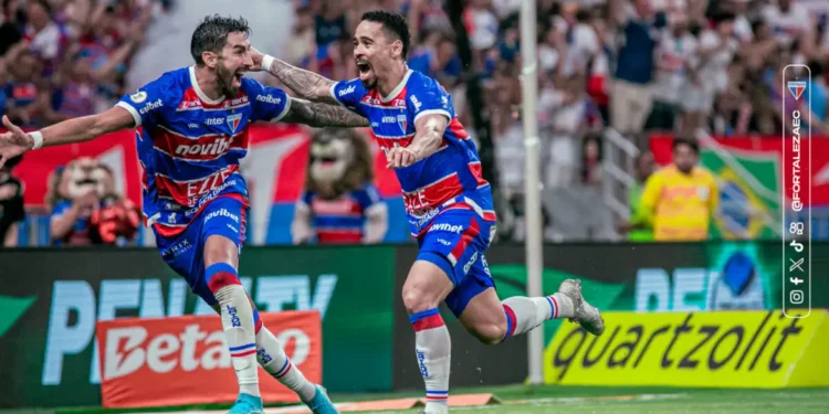 Fortaleza assume liderança do Brasileiro com vitória sobre Corinthians