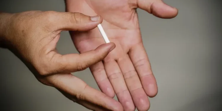 Entenda os motivos que levaram a Anvisa a proibir a venda e a propaganda dos ‘chips da beleza