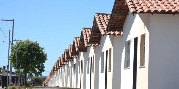 Minha Casa, Minha Vida: idosos podem solicitar moradias gratuitas pelo programa social; saiba como