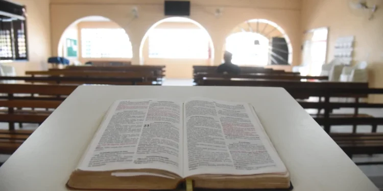 Projeto de Lei quer incluir Bíblia na grade curricular das escolas do Piauí