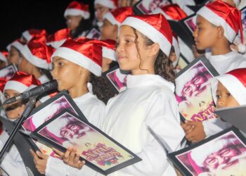 Coral Terra Querida encanta em espetáculo de Natal na Igreja Matriz de Nossa Senhora dos Remédios
