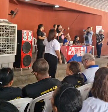 Professores do Piauí entram em greve por tempo indeterminado a partir de segunda-feira (24)