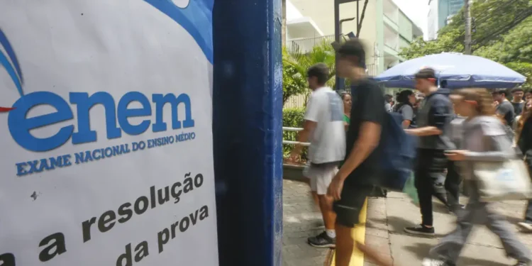 Prazo para pedir isenção da inscrição no Enem começa nesta segunda