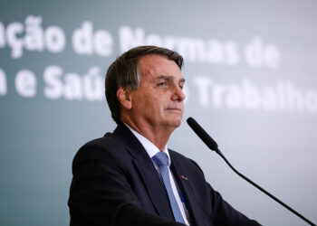 Moraes nega pedido para prender Bolsonaro