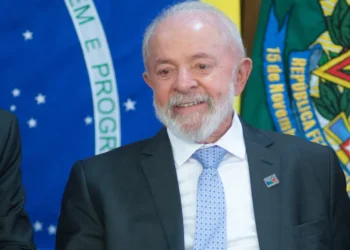 Lula sanciona Orçamento de 2025 com dois pequenos vetos