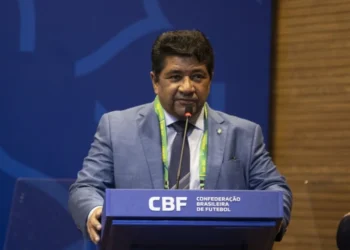 Ednaldo Rodrigues desiste de reassumir CBF, enaltece sua gestão e dá recado a Xaud