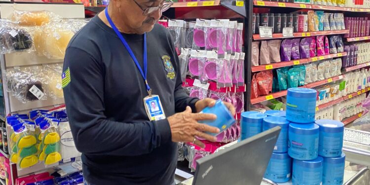 Imepi inicia operação Dia das Mães e fiscaliza cosméticos e bijuterias no Piauí