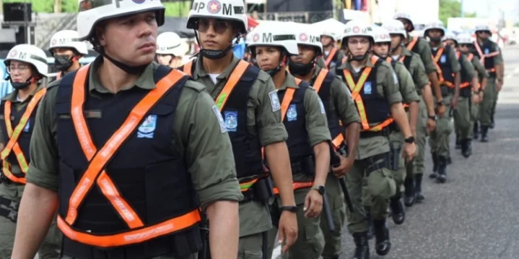 Câmeras corporais começarão a ser usadas por policiais do Piauí ainda no primeiro semestre