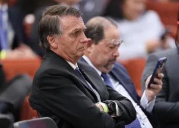 Bolsonaro depõe no STF e nega participação em trama golpista: “nunca se falou em golpe”