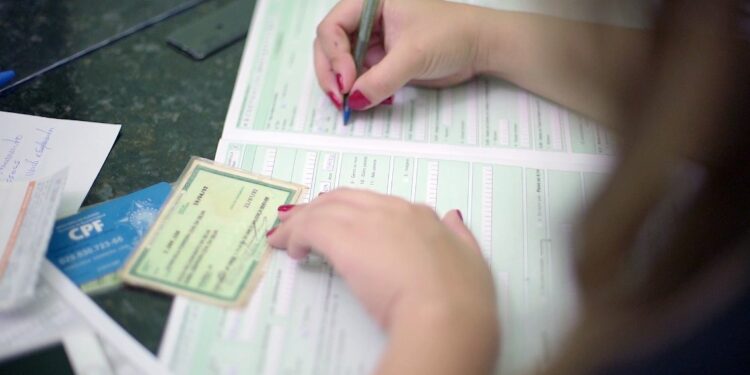 Grupo Equatorial orienta consumidores sobre a Nova Tarifa Social de Energia para famílias de baixa renda