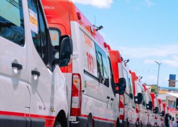 Piripiri reforça estrutura do SAMU com duas novas ambulâncias