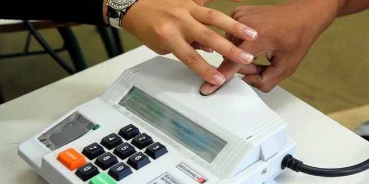 TRE-PI convoca mais de 134 mil eleitores para regularização da biometria