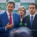 Haddad, Motta e Alcolumbre se reúnem após crise entre Poderes