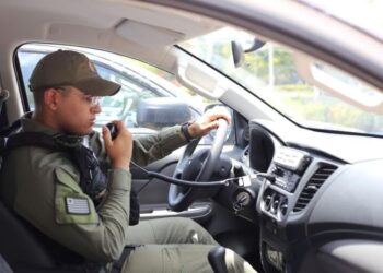 Secretaria da Segurança entrega equipamentos de radiocomunicação à PRF nesta quinta (24), em Teresina