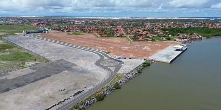 Com o cais concluído, Porto Piauí negocia vinda de cargueiros já em 2025