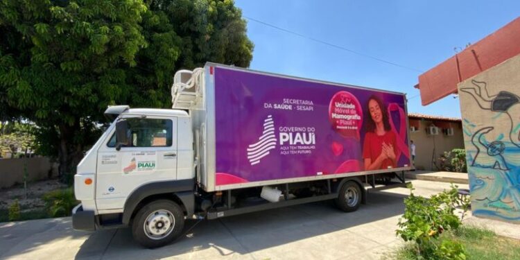 Caminhão da Mamografia realizou mais de 47 mil atendimentos no primeiro semestre de 2025