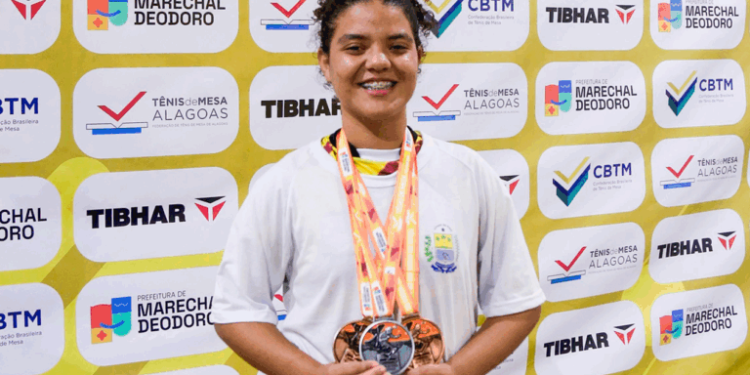 Estudante piauiense conquista três medalhas na Copa Brasil de Tênis de Mesa
