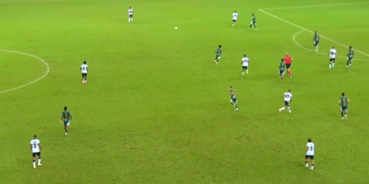 Santa Cruz empata com Altos-PI no jogo de ida das oitavas da Série D