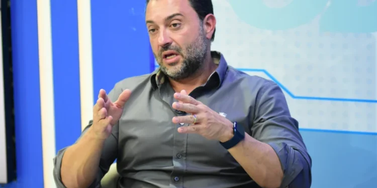 Deputados pressionam para derrubar veto de Lula ao aumento de cadeiras na Câmara