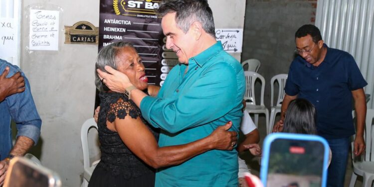 PREFEITA JÔVE VISITA O PARQUE EMPRESARIAL DE PIRIPIRI