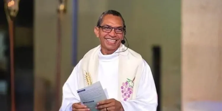 Título: Frei Antônio Leandro é eleito para a Cadeira nº 14 da ACALPI