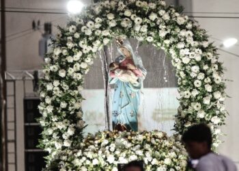 PROCISSÃO LUMINOSA DE ENCERRAMENTO DO FESTEJO DE NOSSA SENHORA DOS REMÉDIOS