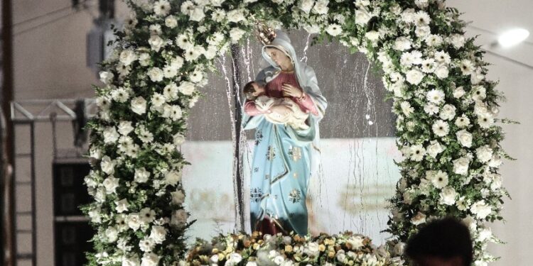 PROCISSÃO LUMINOSA DE ENCERRAMENTO DO FESTEJO DE NOSSA SENHORA DOS REMÉDIOS