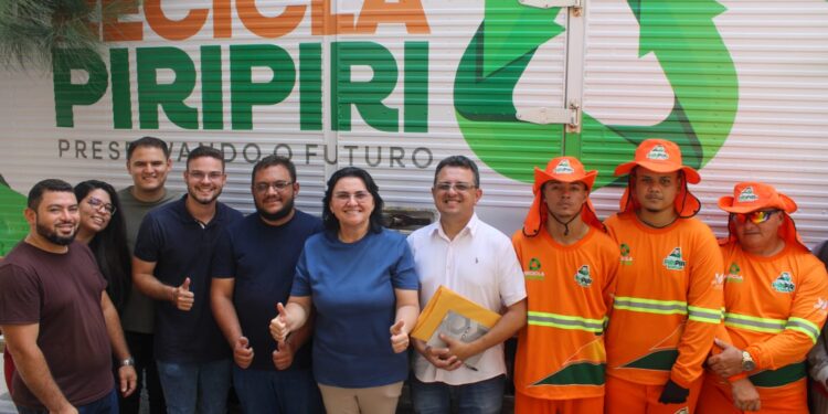 Piripiri inaugura Centro de Triagem de Resíduos e valoriza trabalho dos catadores