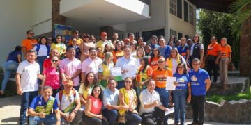 Ciro Nogueira recebe agentes comunitários e atende reivindicação