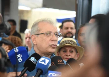 João Vicente Claudino diz que cenário político é “cômodo” para Rafael Fonteles em 2026