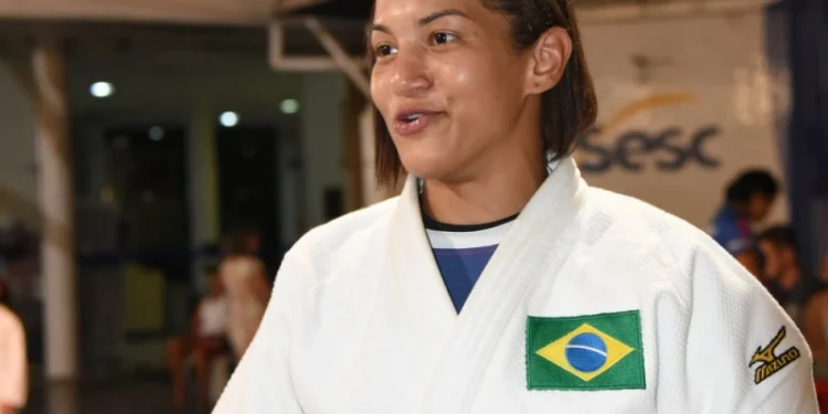 Sarah Menezes deve disputar vaga de deputada estadual pelo Progressistas em 2026