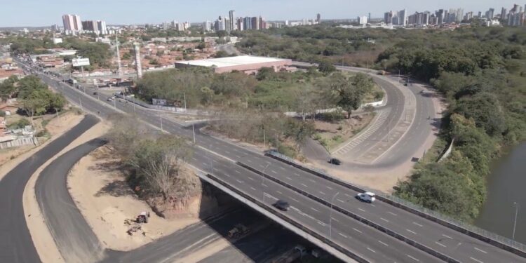 Ciro Nogueira inaugura Via Sul, em Teresina, obra de quase R$ 9 milhões que contou com ação do senador