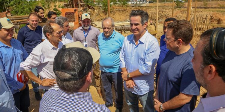 O senador Ciro Nogueira (Progressistas) participou, na manhã deste sábado (15), de uma visita técnica às obras da primeira etapa da Via Sul.