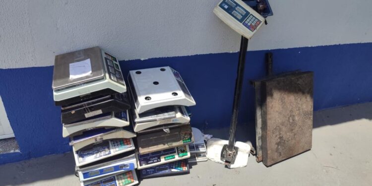 Imepi apreende 16 balanças irregulares em Piripiri