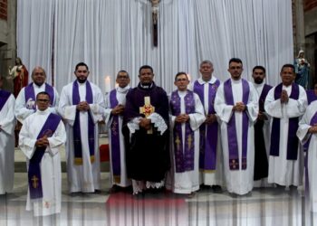 Missa de Despedida do Padre Roberto Francelino marca dia histórico na Paróquia Sagrado Coração de Jesus