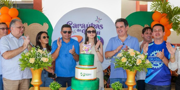 Cumprindo agenda por todo o estado, Ciro Nogueira inaugura obras ao lado de prefeita petista em Caraúbas do Piauí