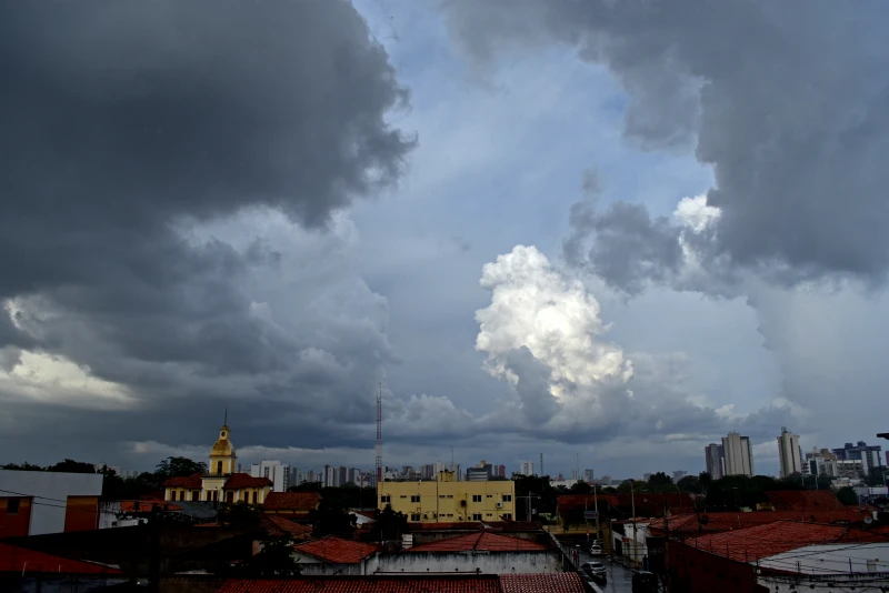 Piauí tem alerta de vendaval em todos os municípios neste domingo (19)
