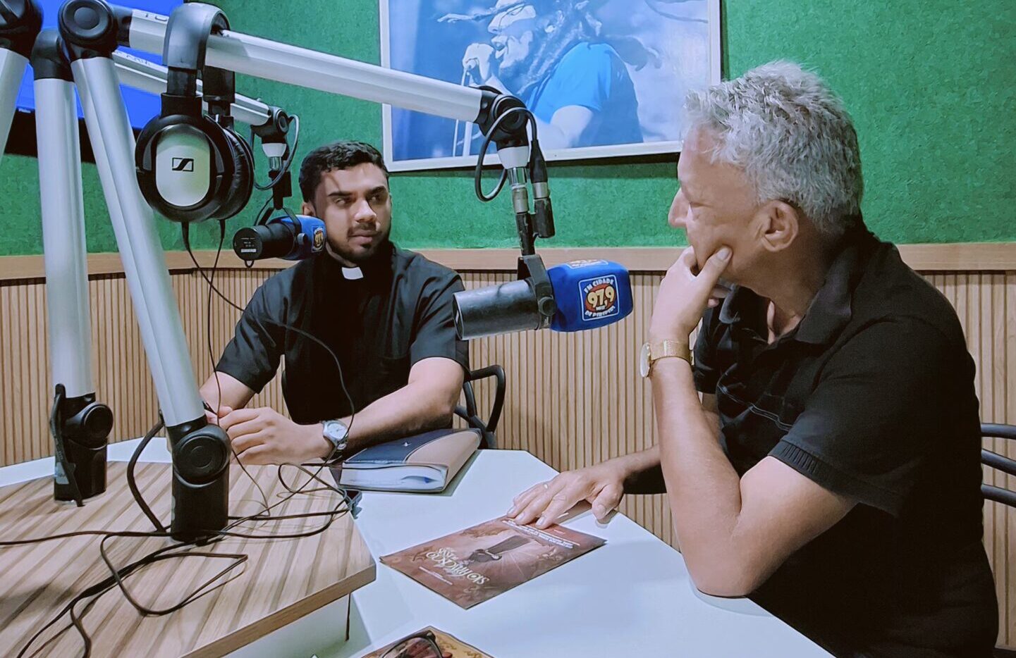 Padre Edmundo destaca programação do Festejo de São Francisco de Assis em Piripiri no Café com Notícias